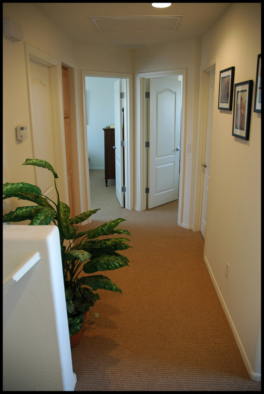 23-looking-towards-bed0023