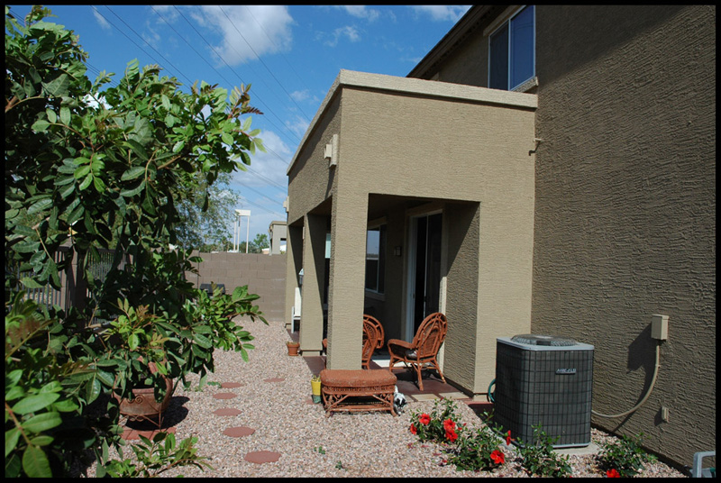 46-backyardpatio